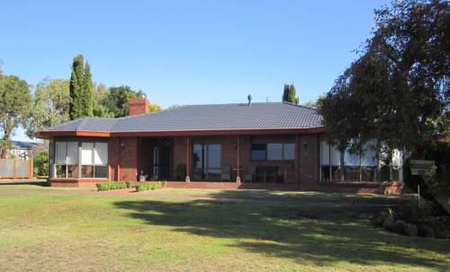 Jacaranda Wey B&B