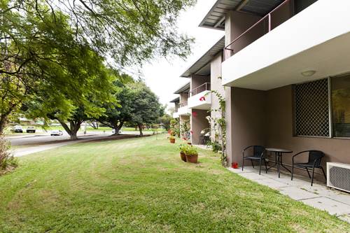 Cunningham Terrace 7