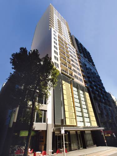 Oaks On Lonsdale