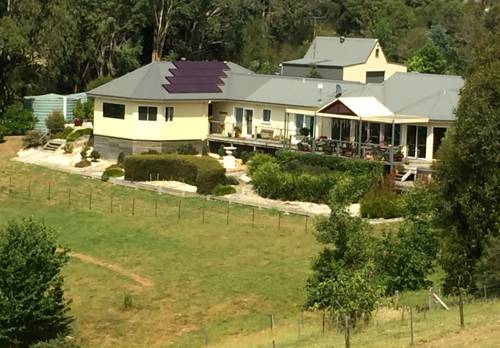 Llarrinda Bed & Breakfast