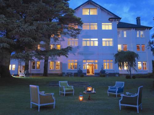 The Robertson Hotel