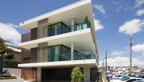 P1B 3BR Bulimba - Uptown Apartments