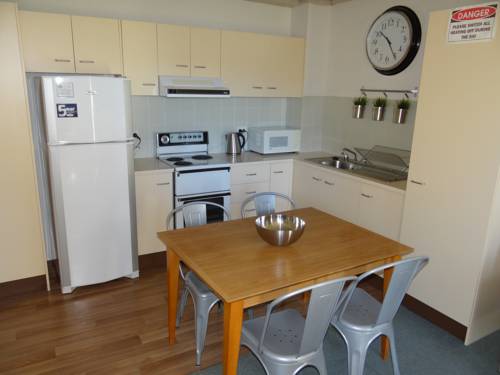 Kirwan Apartments 9
