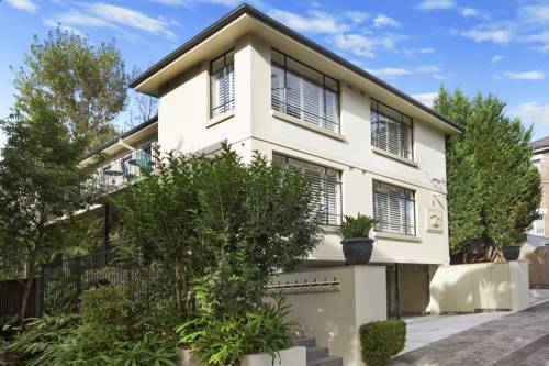 Ballantyne at Mosman - Serviced Apartments