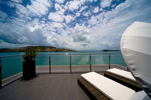 Yacht Club Villa 20
