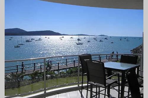 Absolute Waterfront 2 Bedroom Apartment