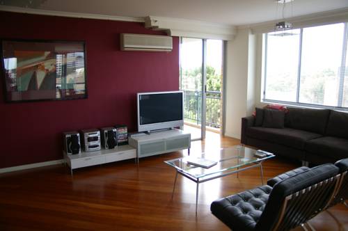 Parramatta Self-Contained Two-Bedroom Apartment (64SOR)