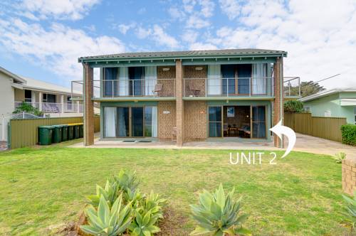 Sun & Surf Apartment