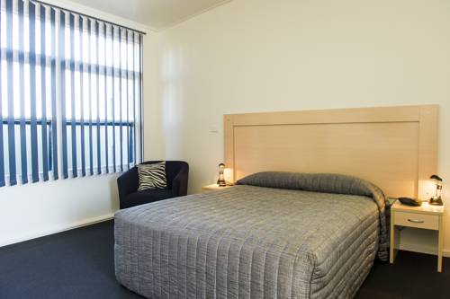 Cherry Blossom Motor Inn