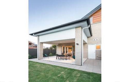 Glenelg Central Living