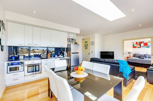 Bellerive Marina View Apartments NO 27