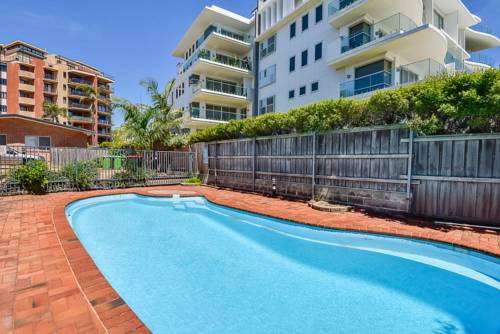 Renovated Apartment with pool