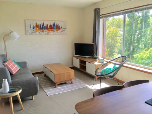 Queen Street Apartment