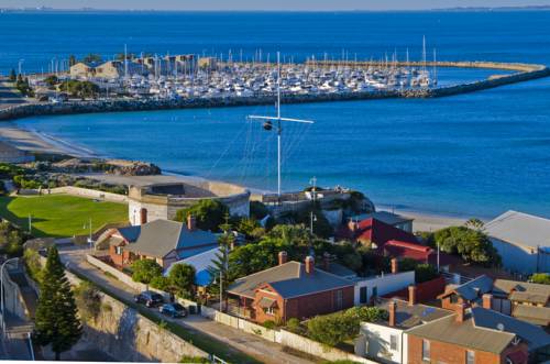 Callan Apartments Waterfront