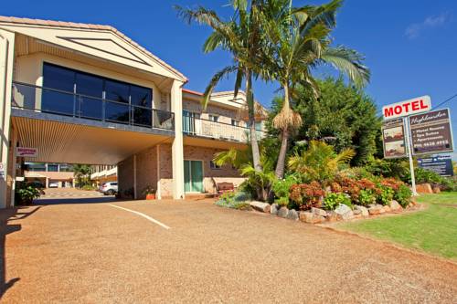 Highlander Motor Inn