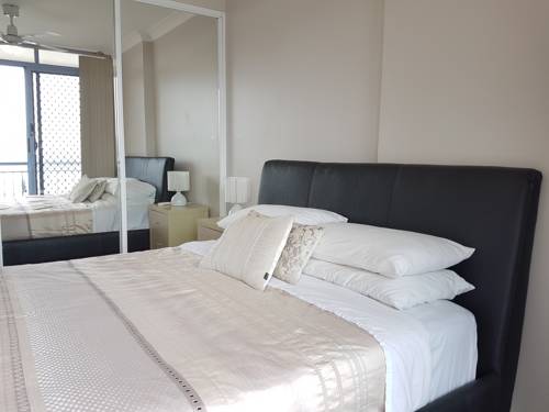 Newcastle Terraces & Apartments - Sandbar Apartment