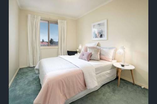 Luxury Holiday House in Central Melbourne