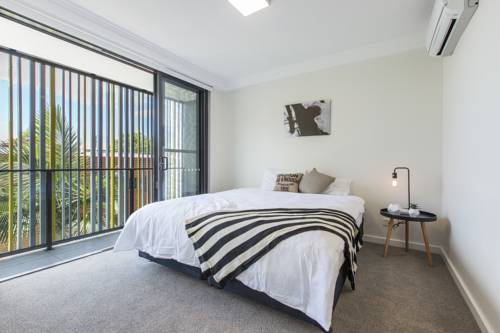 Vantage Apartment