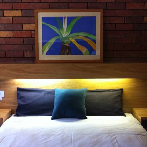 Blue Shades Motel