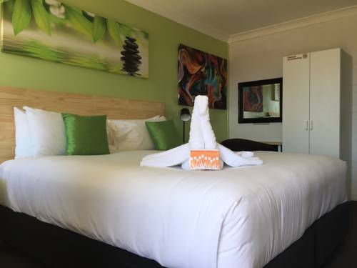 Crescent Motel and The Birches B&B