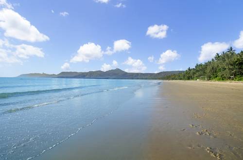 By The Sea Port Douglas