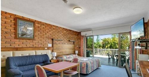 Estuary Motor Inn & Apartments