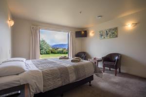 Loch Vista Villa