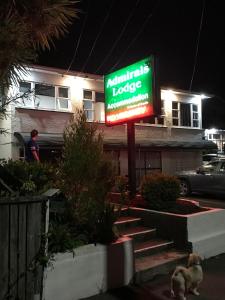 Admirals Lodge B&B
