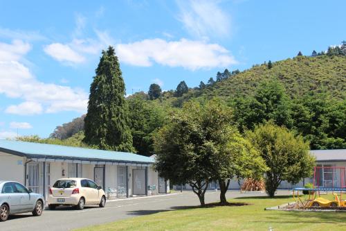 Fairy Springs Motel