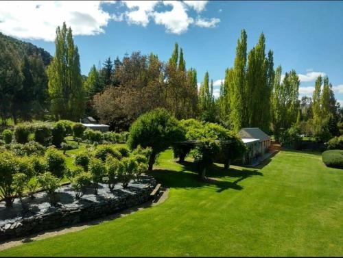 Queensberry Inn