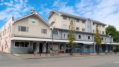 Base Taupo