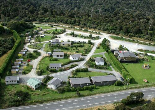 Catlins Kiwi Holiday Park at Cathedral Caves
