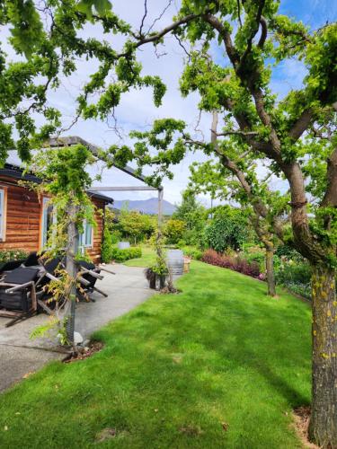 Hikuwai Cottage