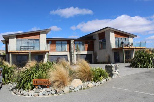Hillcrest Lodges