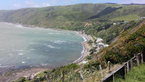 Kapiti Waves B&B